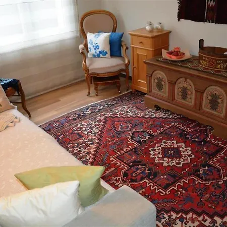 Huebeli - Arm Appartement-fewo- Dusche Oder Bad- Wc 4-bettwohnung By Interhome * Цвайзиммен